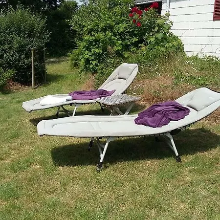ベッド・アンド・ブレックファスト Skovstjernen - Bed & Garden Nykøbing Sjælland