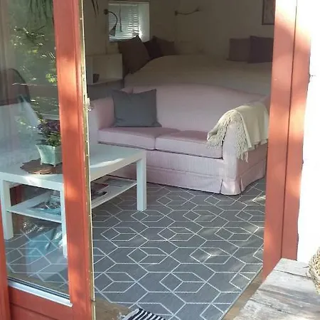 ベッド・アンド・ブレックファスト Skovstjernen - Bed & Garden Nykøbing Sjælland